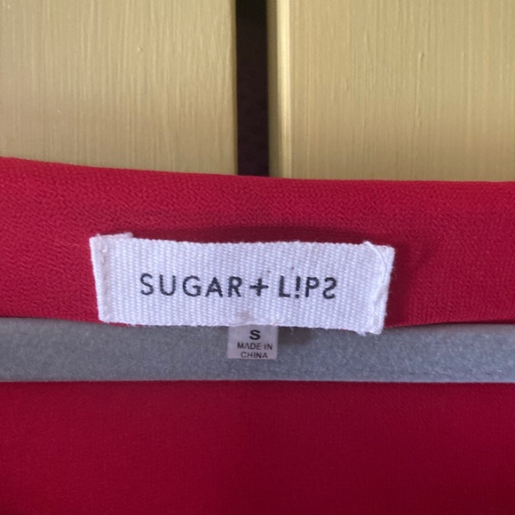 Sugar + Lips, rust colored top, size small - Picture 5 of 5